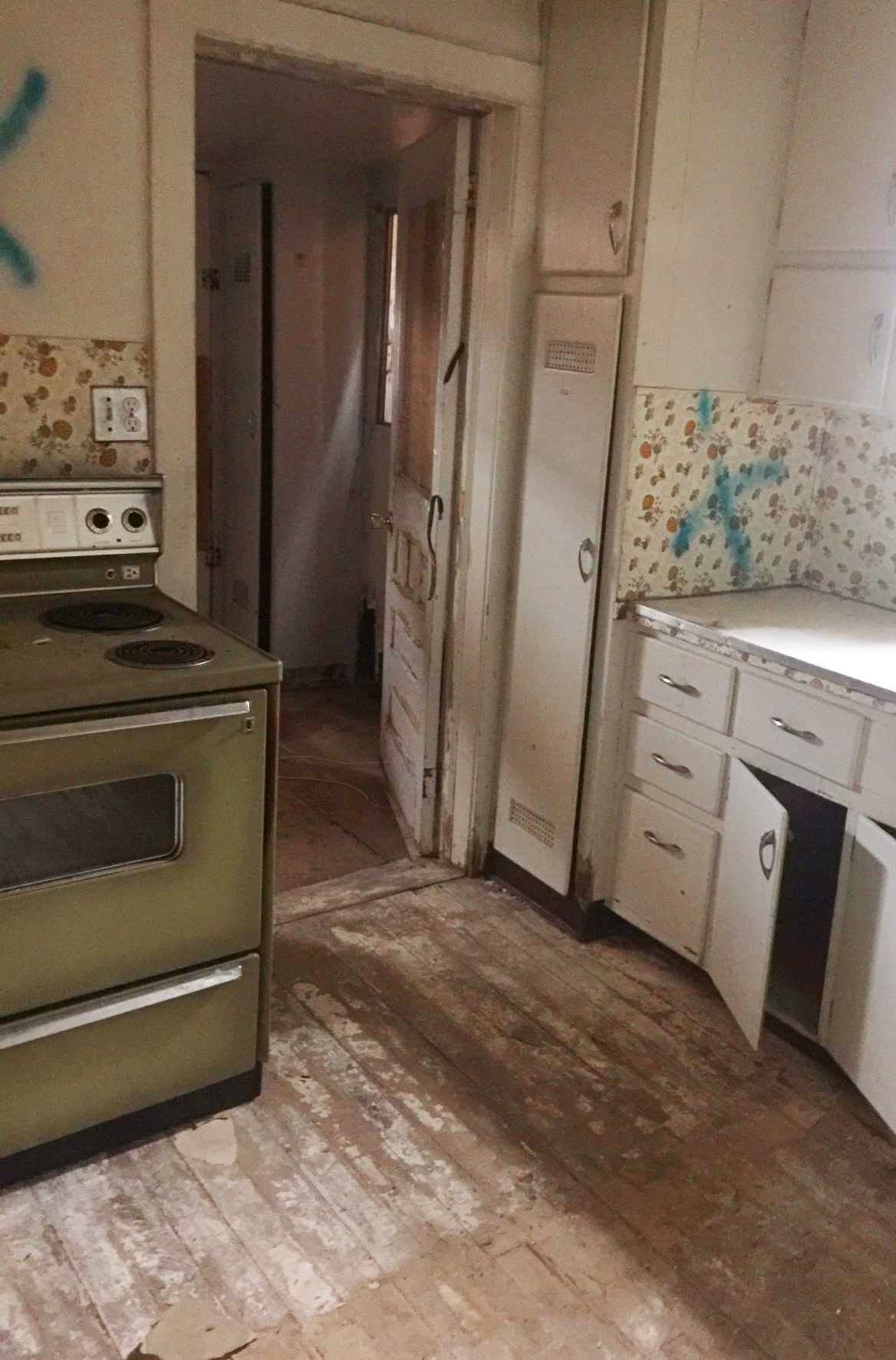 Before: Iowa Avenue